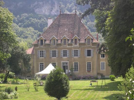 bed and breakfast (b&b) the ferry castle (relais du bac) Cremieu Lagnieu France